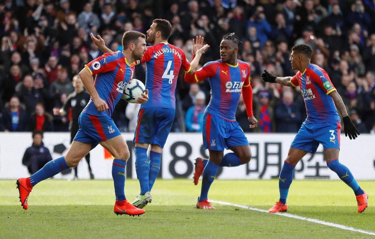 喀麦隆主帅：埃永有潜力为巴萨效力，他和埃托奥的类型不同