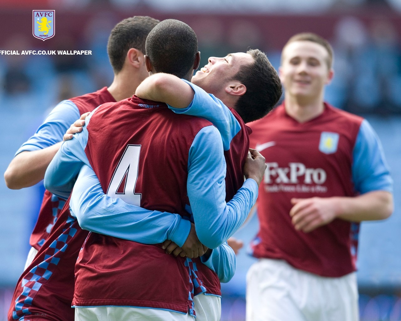 英超第14轮，利物浦、切尔西爆冷，阿森纳巩固领先，曼城或与阿森纳争夺冠军。（英超第14轮：利物浦、切尔西意外失分，阿森纳稳固领跑，曼城或将与枪手争冠）