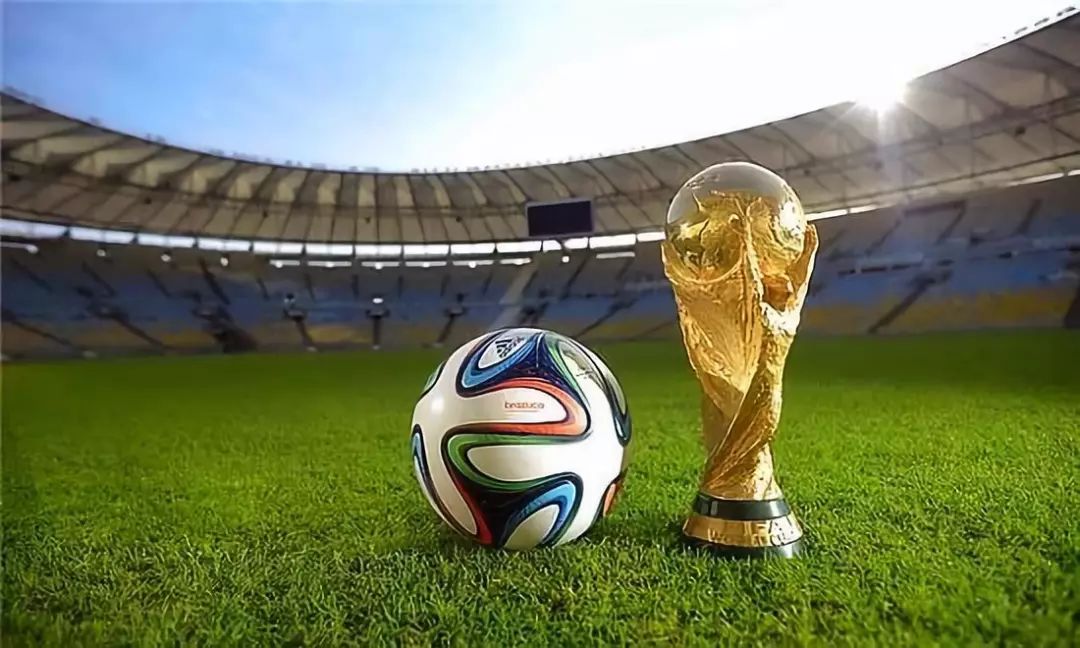 图片报：特狮12月中旬复出，巴萨准备在冬窗接受租借协议（德媒称特尔施特根预计12月中旬回归，巴萨冬窗或接受租借方案）