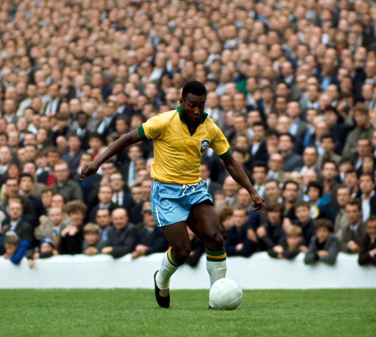 官方：意大利裁判圭达将执法欧冠阿森纳vs拜仁（官宣：意大利名哨圭达将执法欧冠阿森纳对阵拜仁）