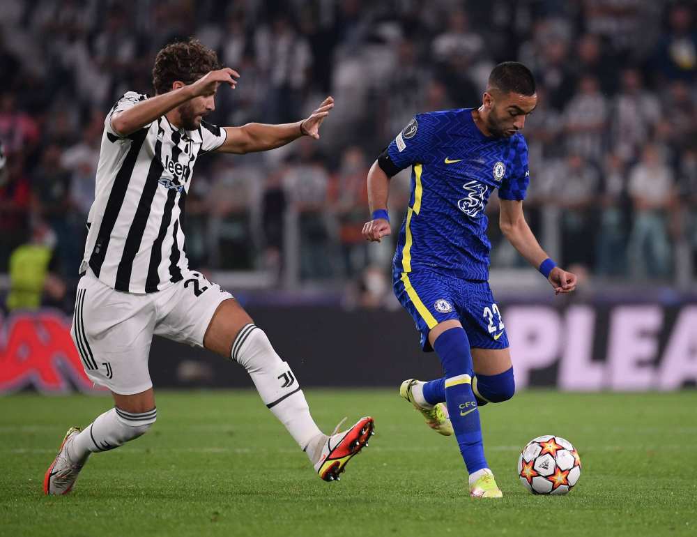 成都蓉城祝贺重庆铜梁龙成功冲超：我们携手展现西南足球风采（成都蓉城恭贺重庆铜梁龙冲超成功：携手擦亮西南足球名片）