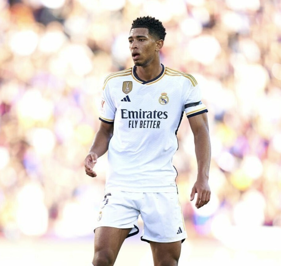 世俱杯金靴赔率：姆巴佩1赔5.5居首 哈兰德紧追（世俱杯金靴赔率出炉：姆巴佩以1赔5.5领跑，哈兰德紧随其后）