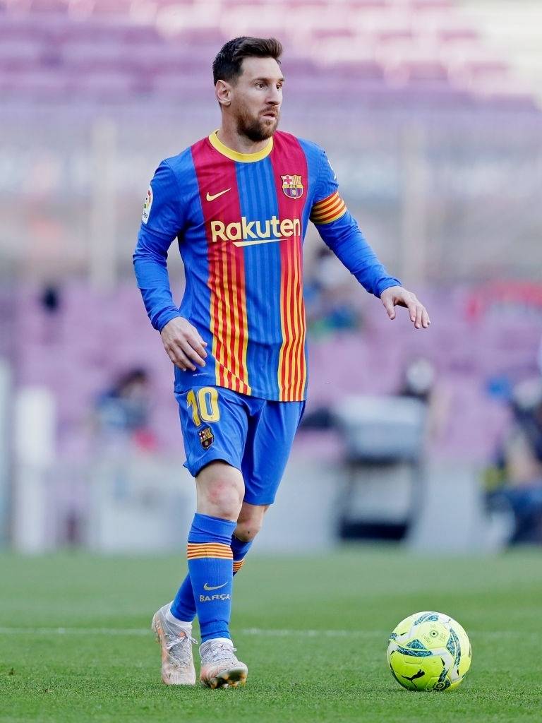 吉马良斯：卡塞米罗是我的榜样，巴西队需要内马尔这样的巨星（吉马良斯：我以卡塞米罗为榜样，巴西队离不开内马尔这样的巨星）